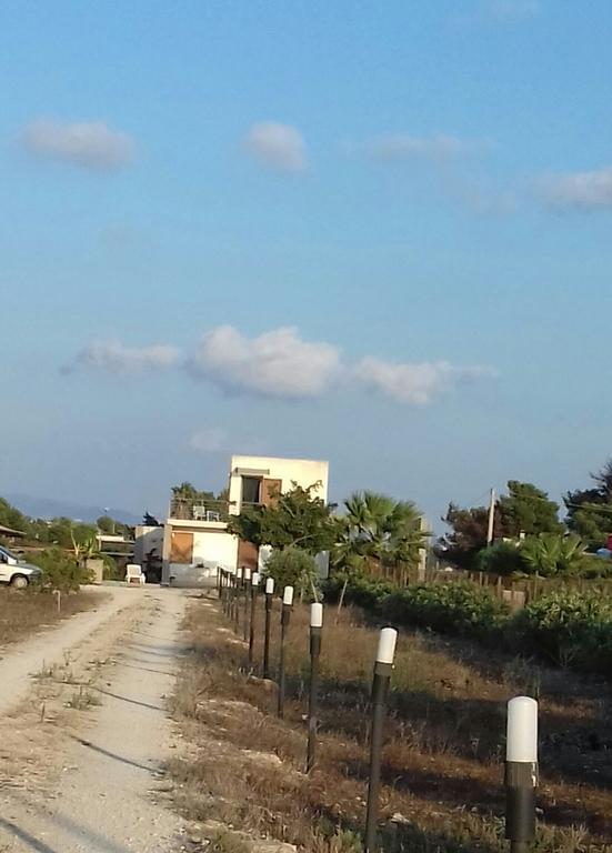 Casa Dei Fenicotteri Villa Marausa Exteriör bild
